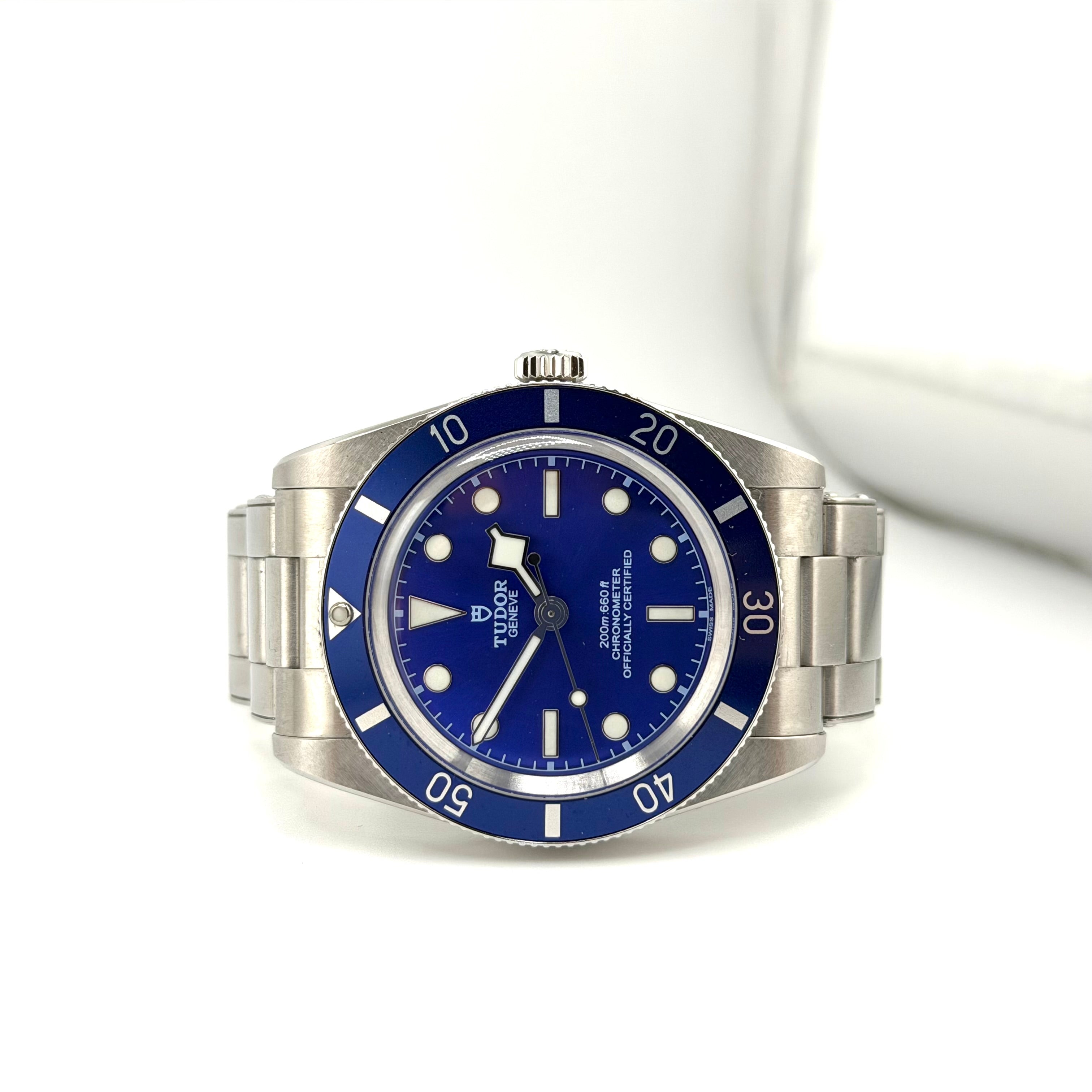 Tudor Black Bay 54