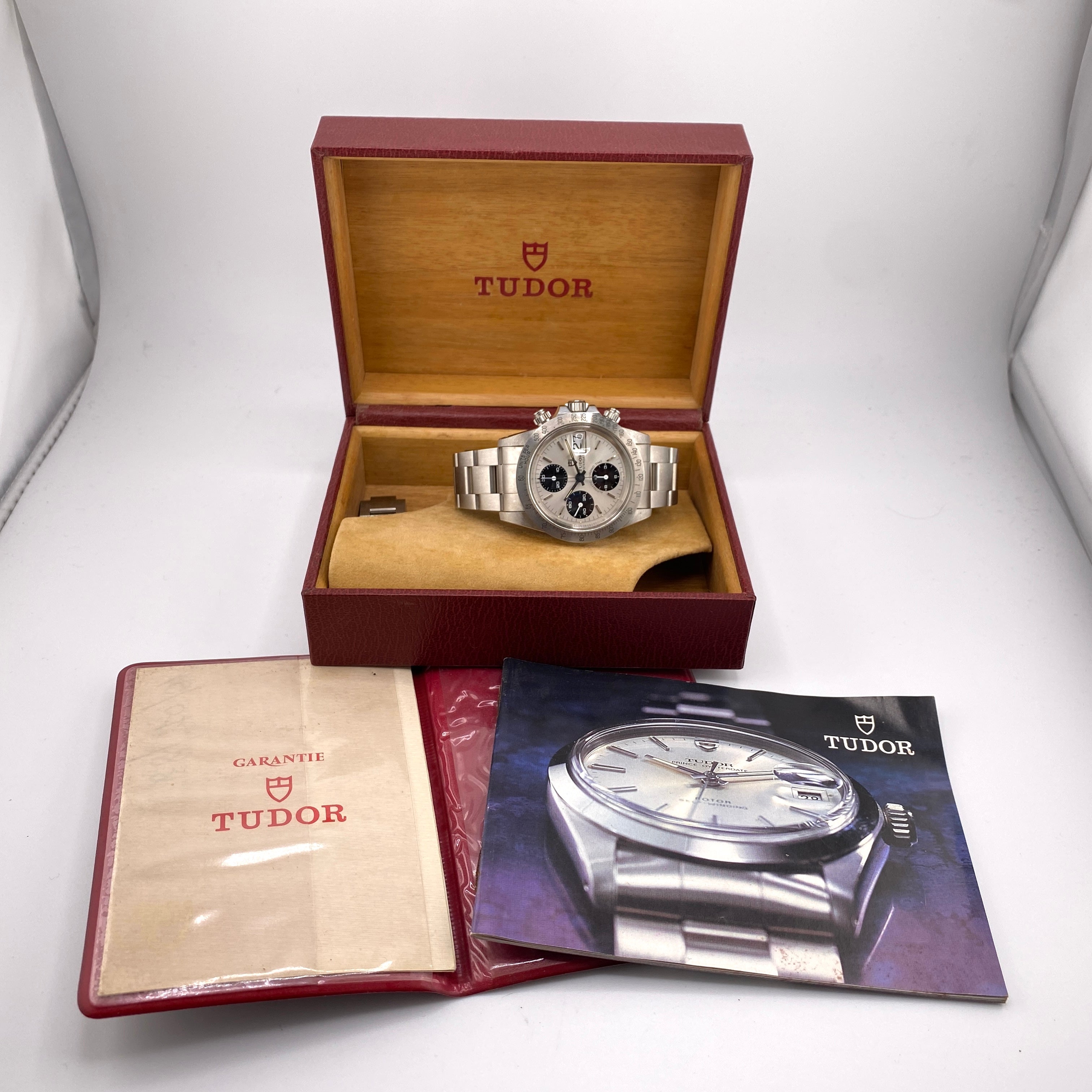 Tudor Oysterdate Big Block