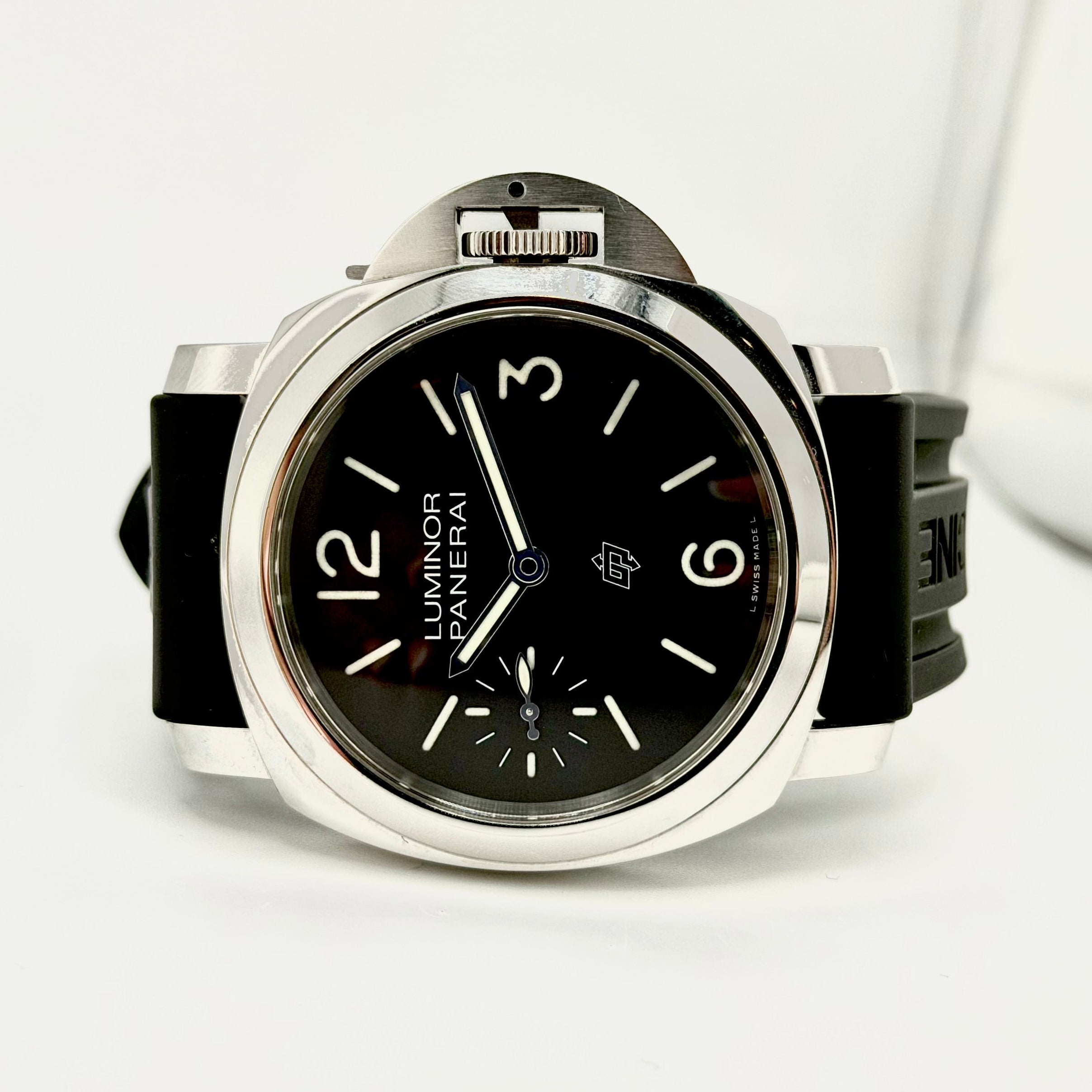 Panerai Luminor Logo Pam01084