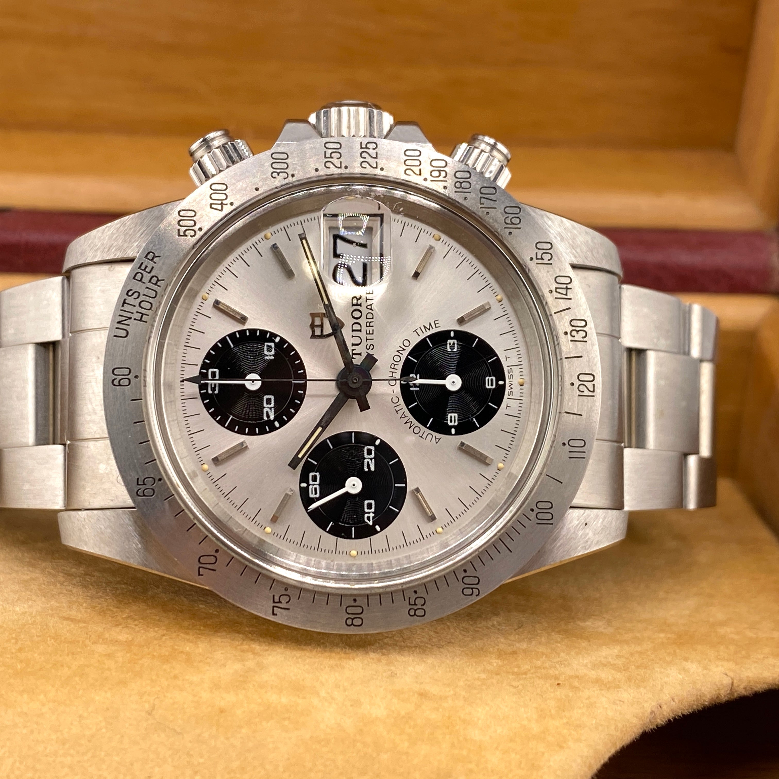 Tudor Oysterdate Big Block