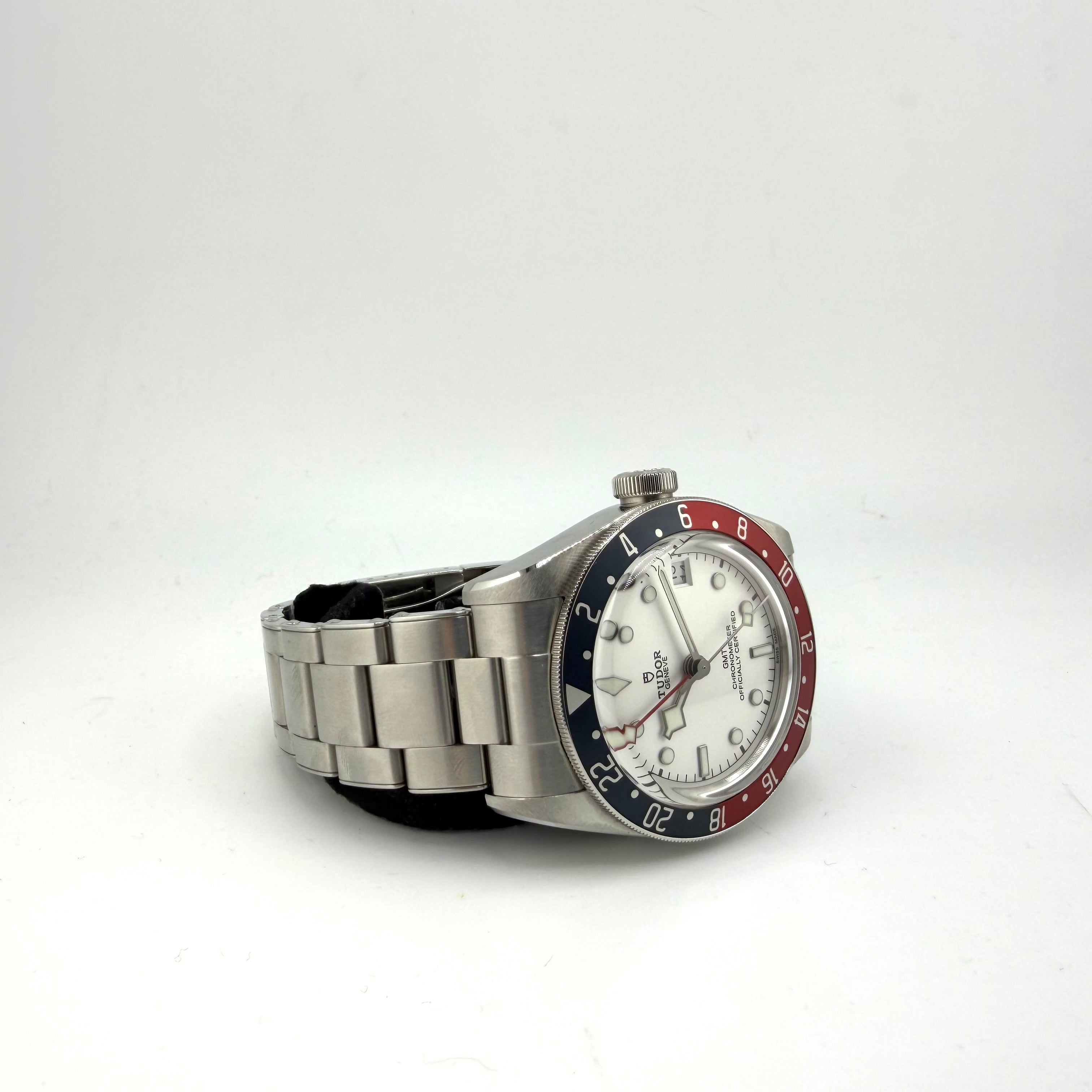 Tudor Black Bay GMT