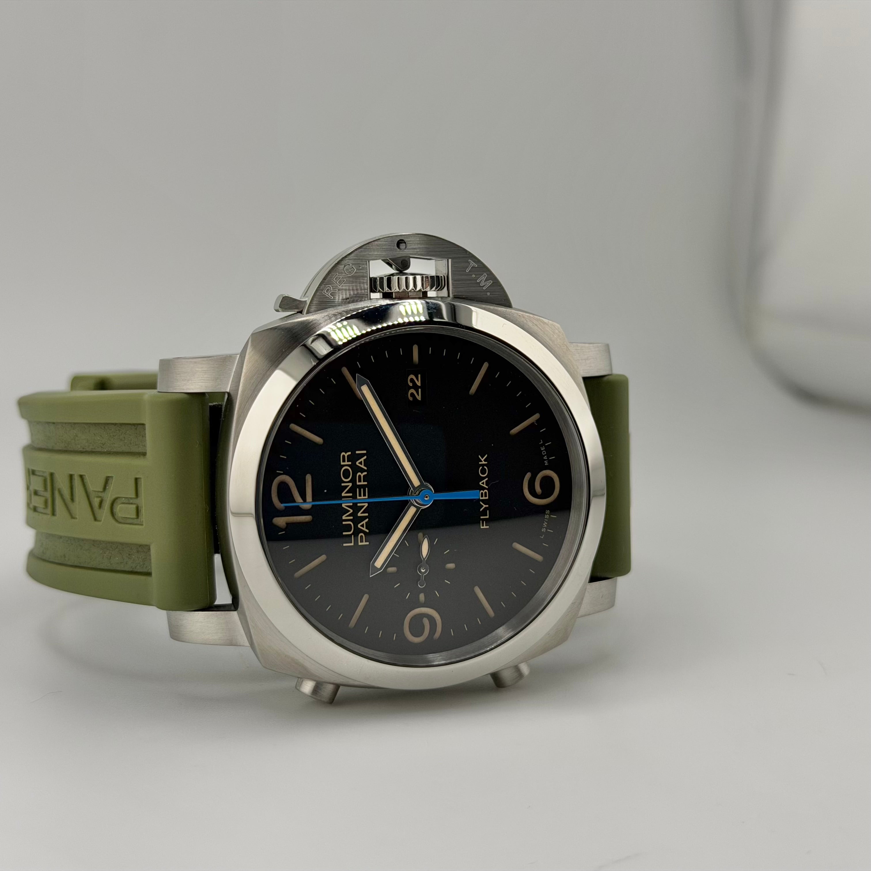 Panerai Luminor Marina flyback