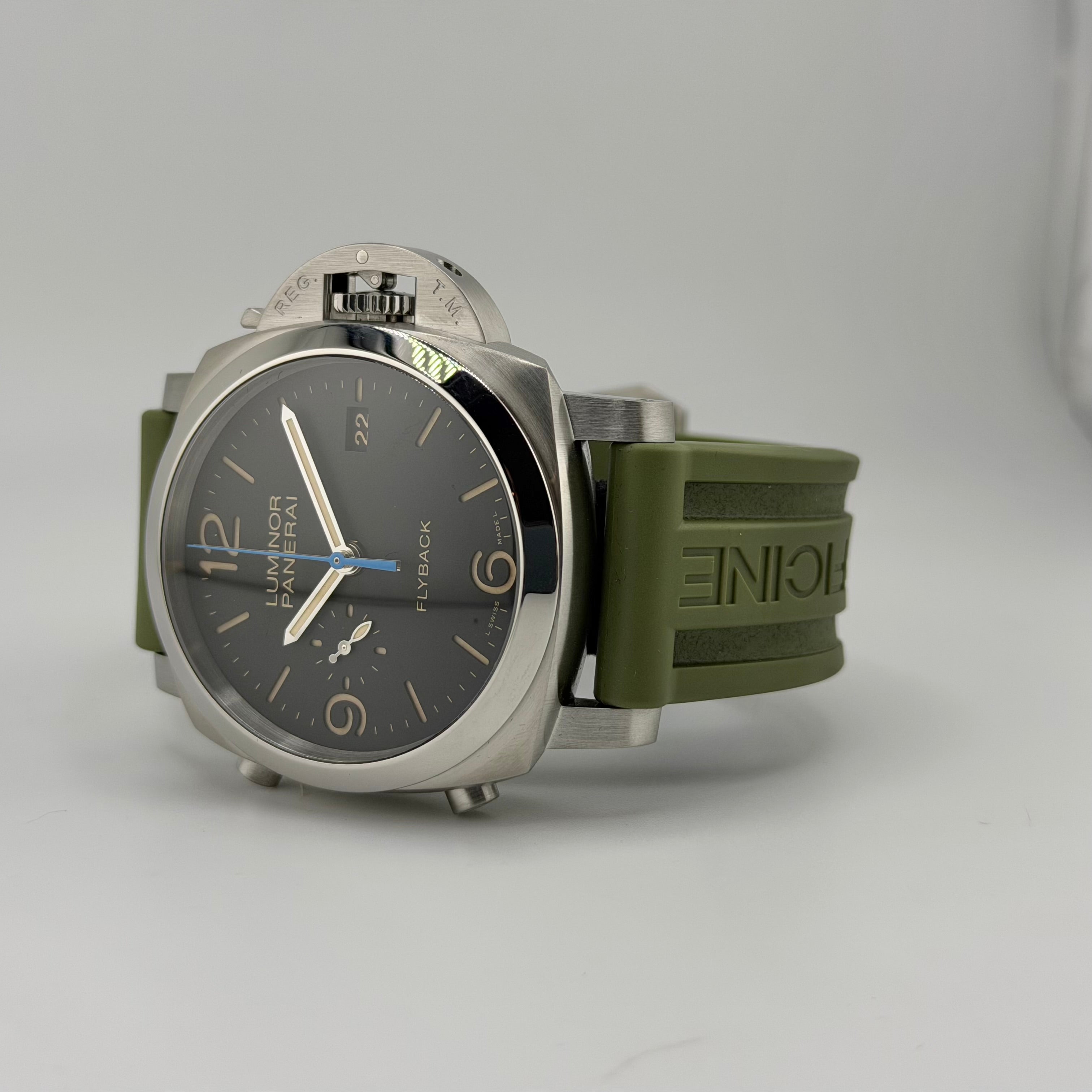 Panerai Luminor Marina flyback
