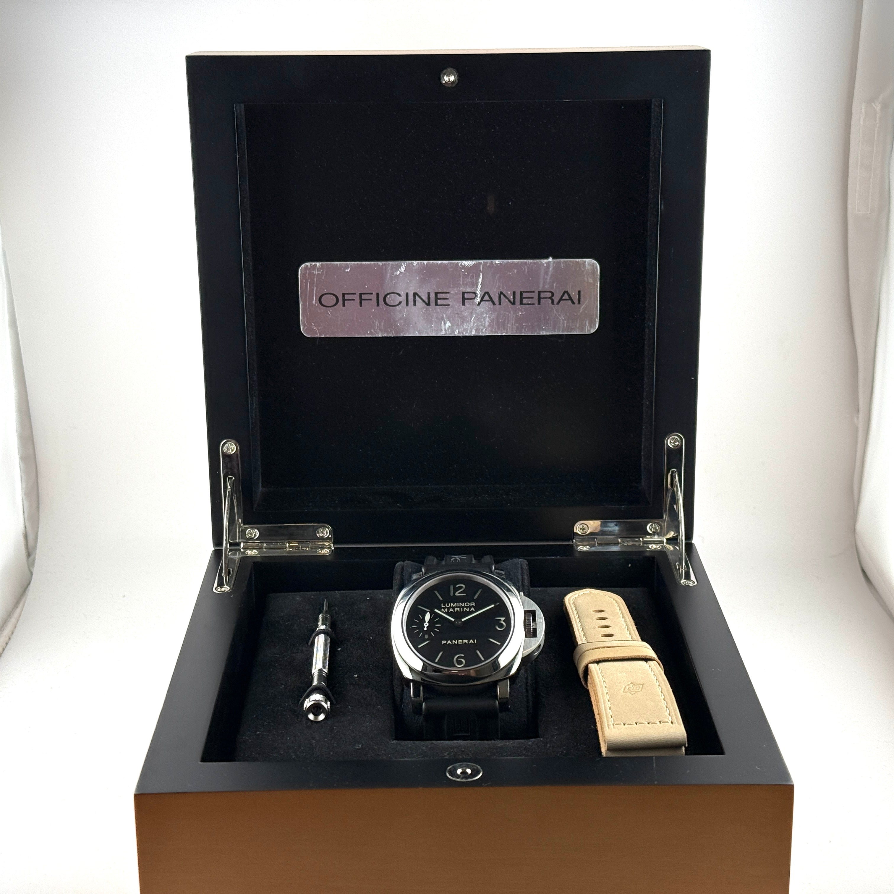 Panerai Luminor Marina PAM00111