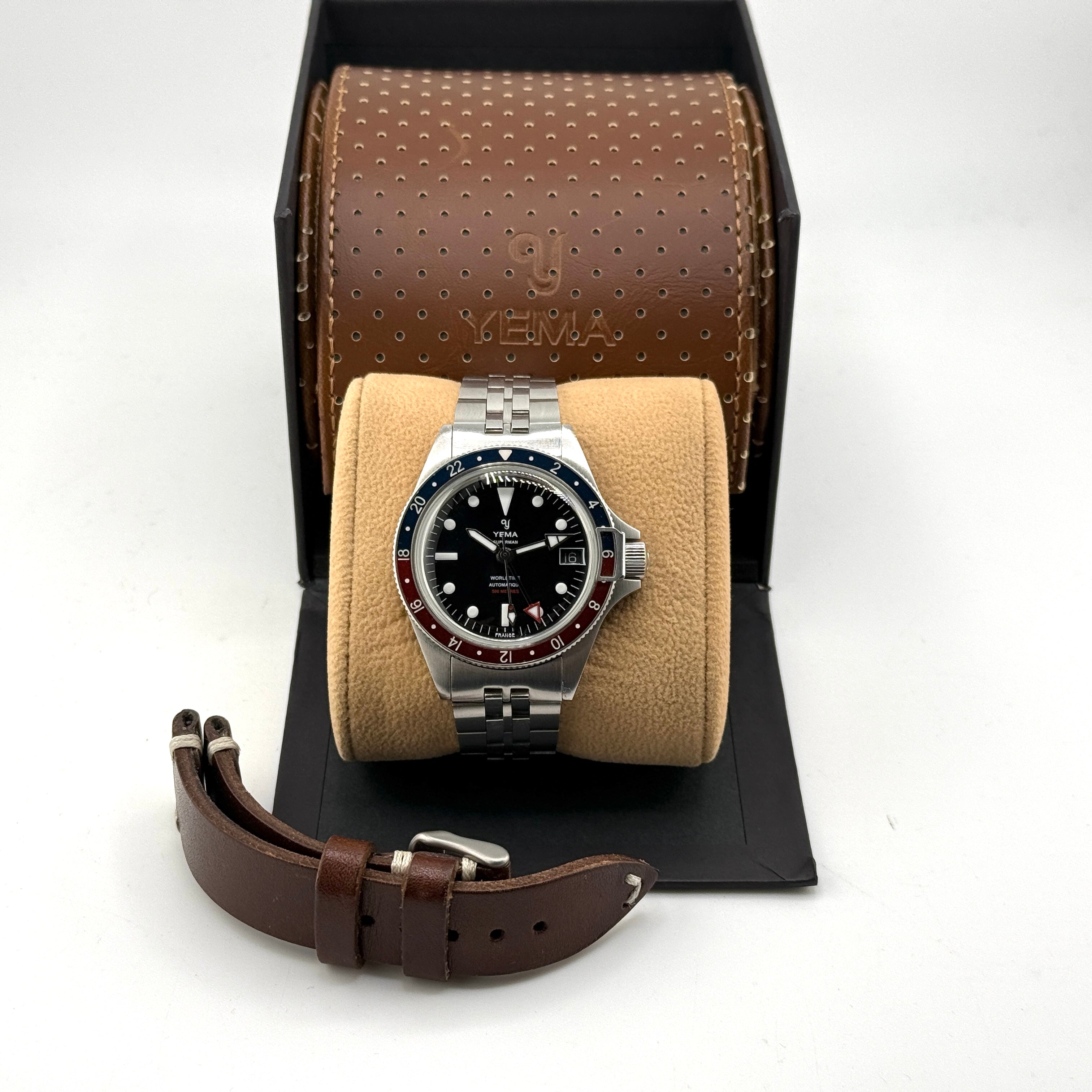 Yema GMT “Superman”