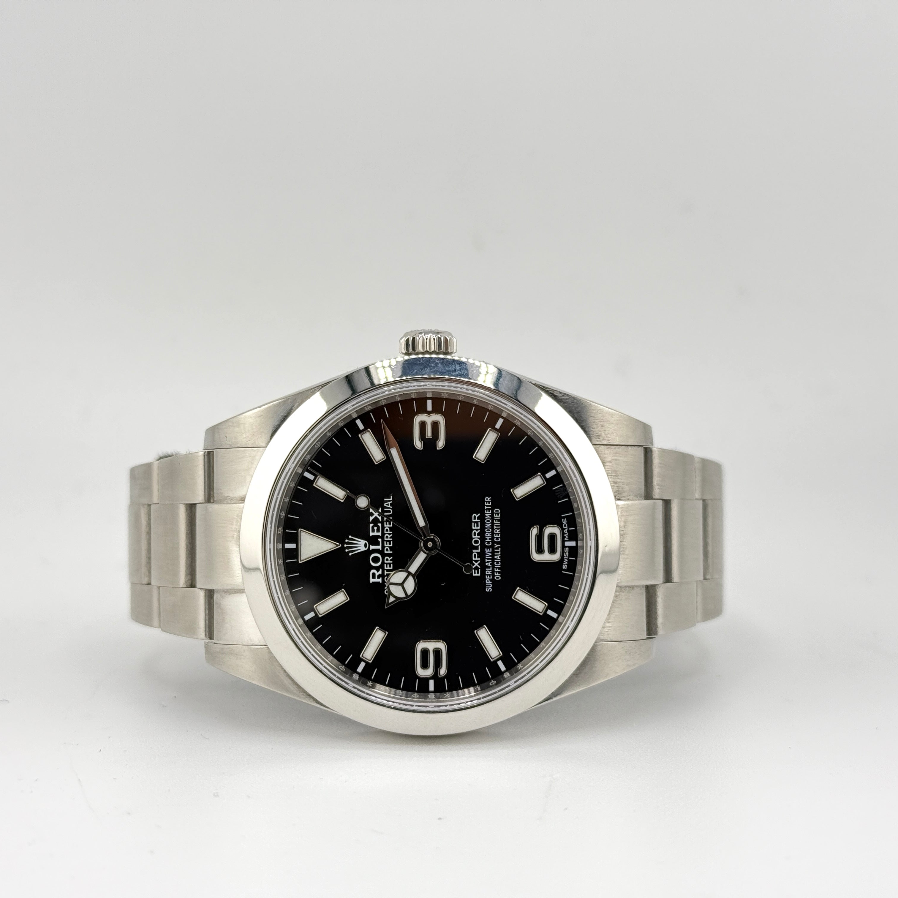 Rolex Explorer 214270