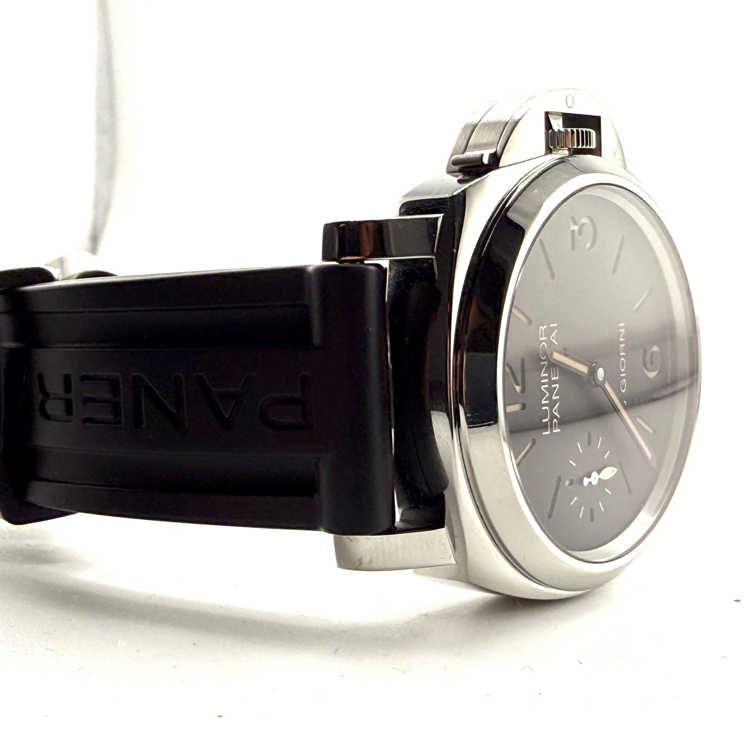 Panerai Luminor PAM00915