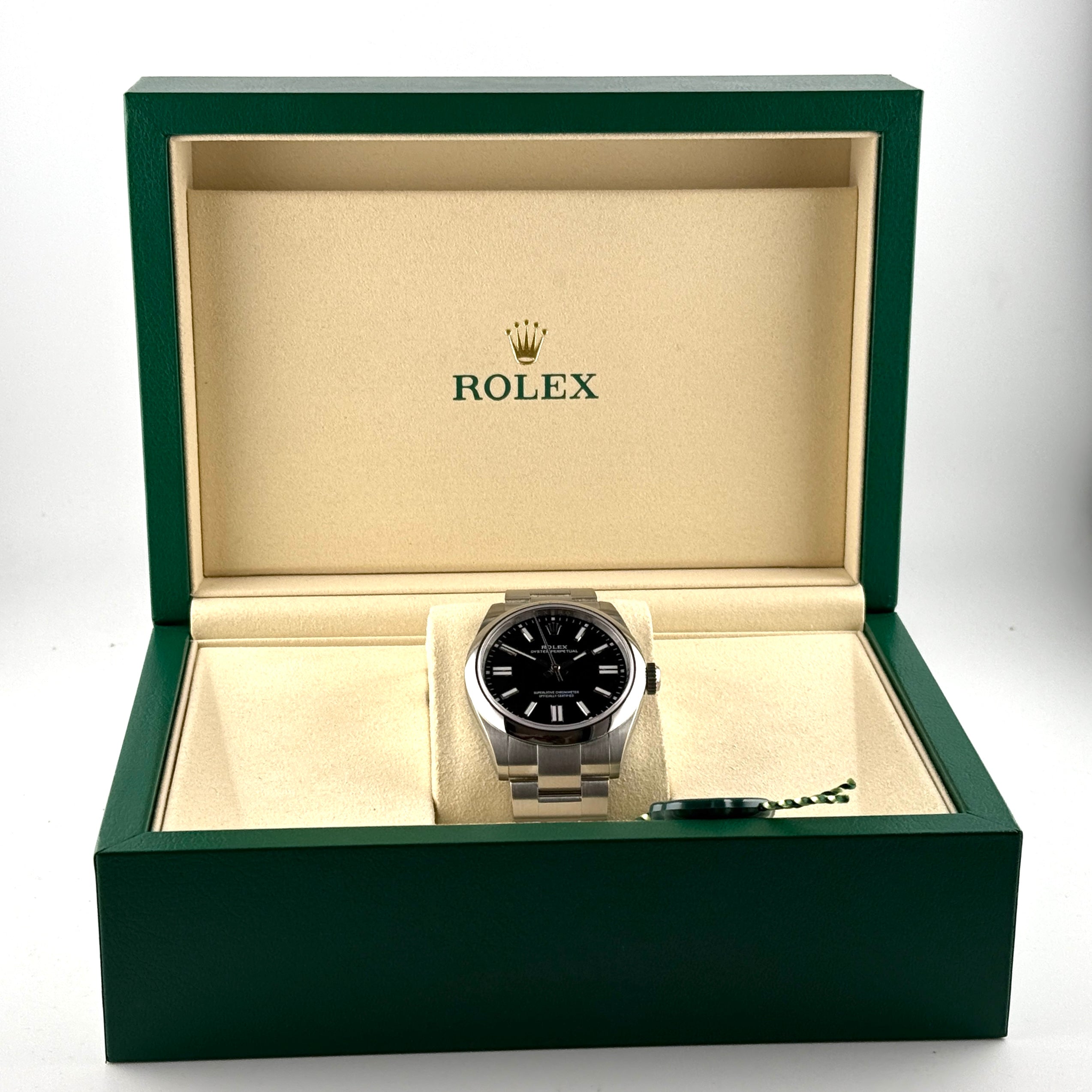 Rolex Oyster Perpetual 134300