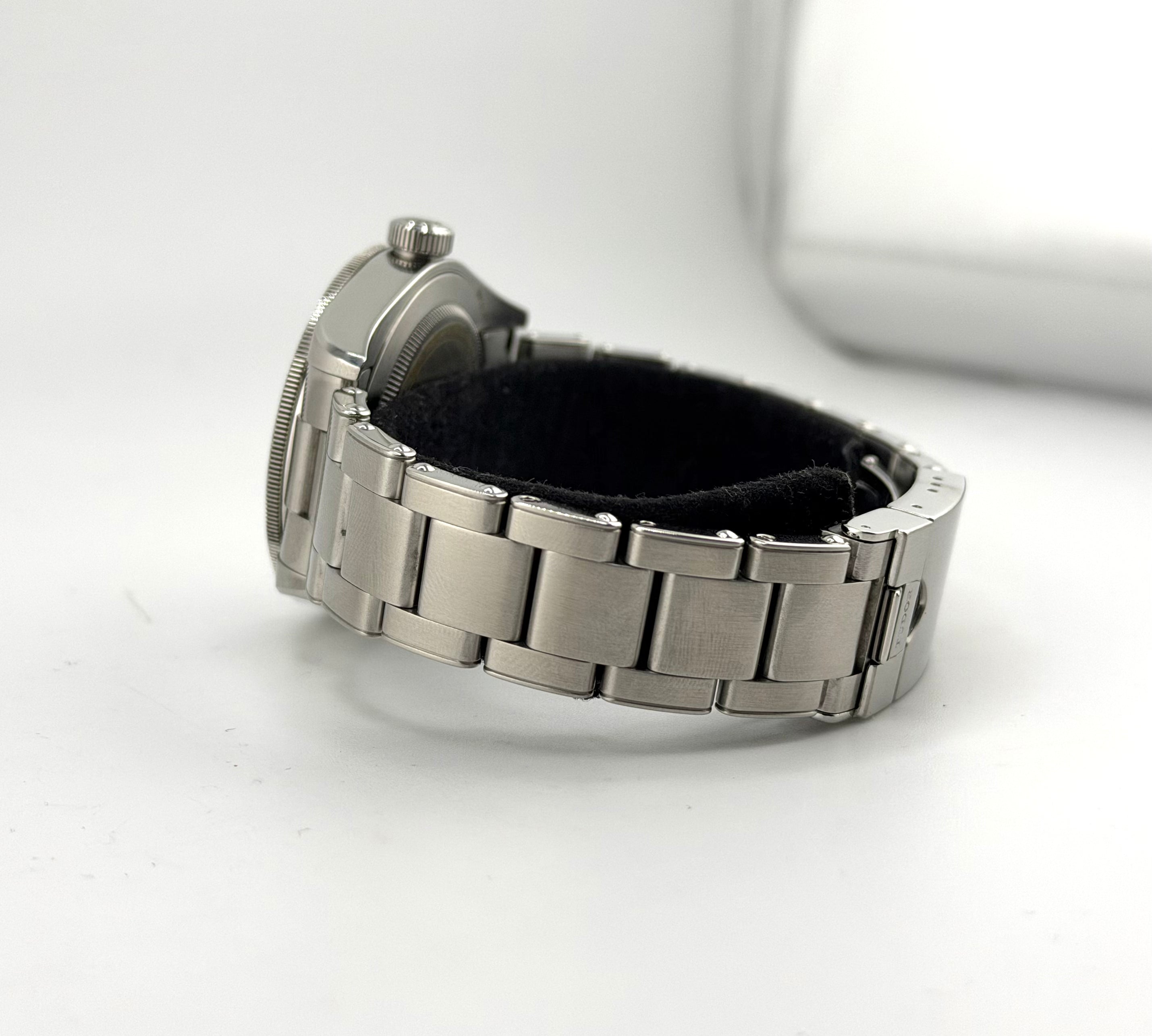 IMG-5669.heic
