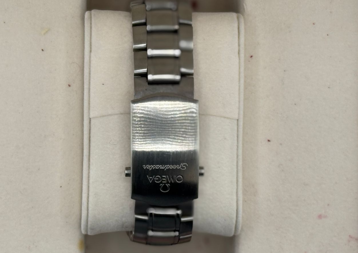 Omega Speedmaster Broad Arrow