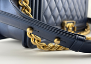 Chanel Boy 25