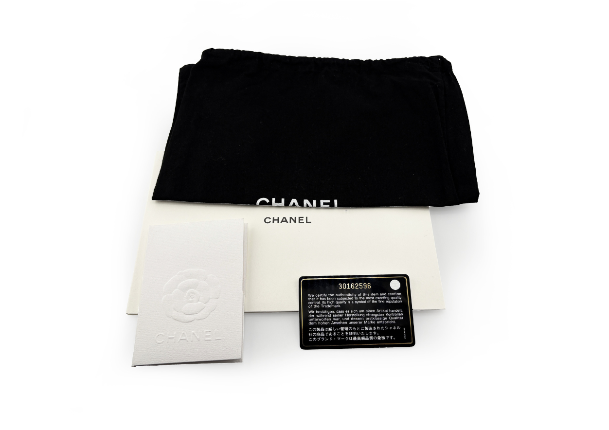 Chanel Boy 25