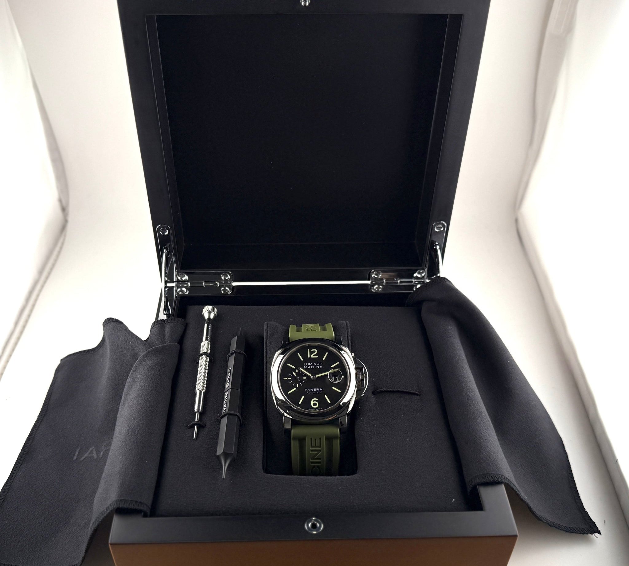 Panerai Luminor Marina PAM00104 - Zorzoli Orologi