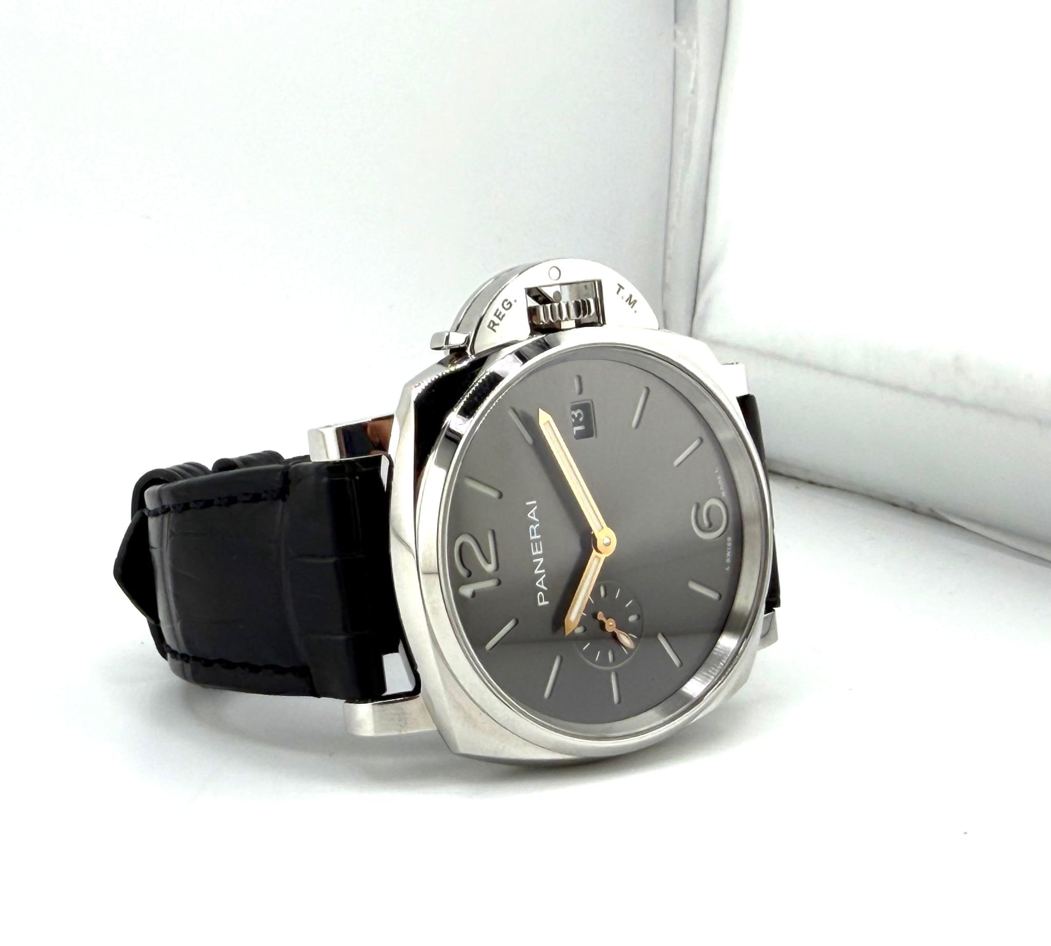 Panerai Luminor Pam01250 - Zorzoli Orologi